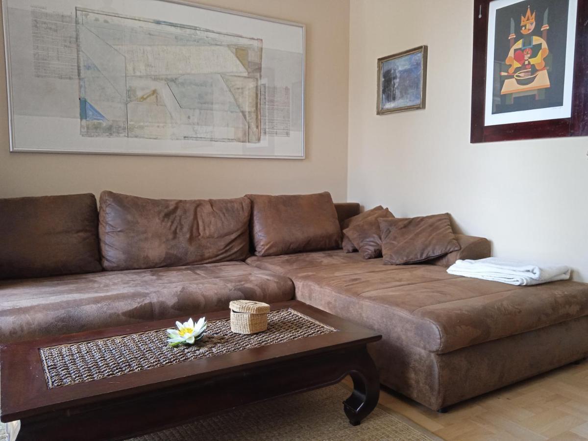 Art Styles Boutique Apartment سنتيندري المظهر الخارجي الصورة