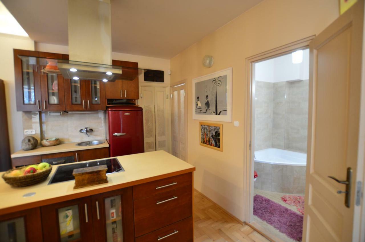 Art Styles Boutique Apartment سنتيندري المظهر الخارجي الصورة